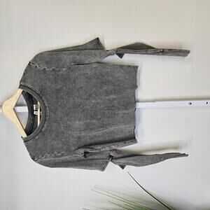 NWT H&M‎ Divided Women's Gray Long Sleeve Crop Top with Cutout Sleeves Medium